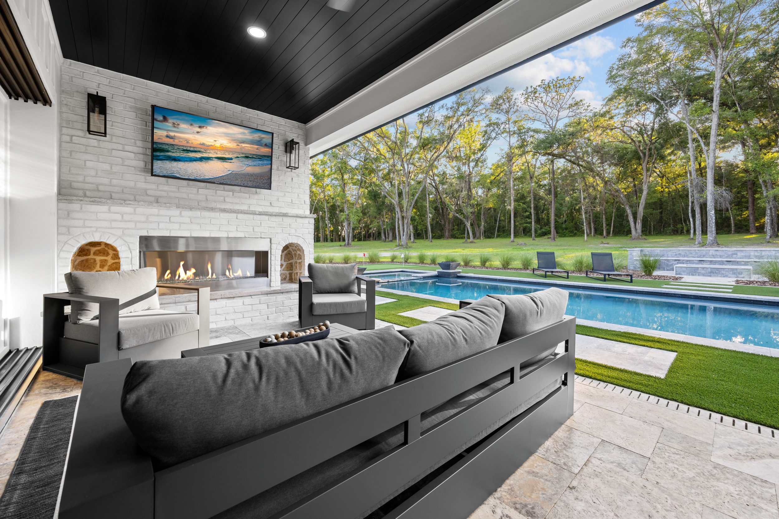Live Beautifully Outside: Must-Have Pieces for Elevated Outdoor Living
